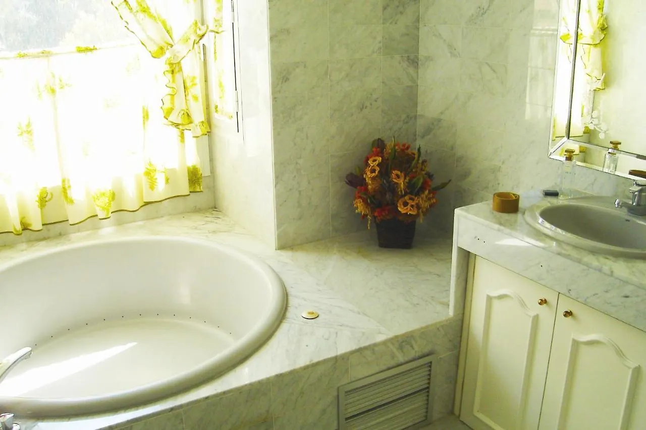 Beautiful, Bright And Spacious Duplex In Marbella Estepona Appartement